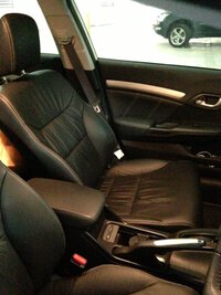 Civic 2012 white Seat.jpg