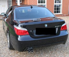 E60 M5 Carbon Spoiler (1).jpg