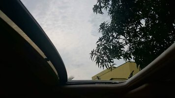 sunroof open.jpg