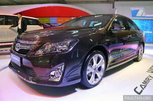 toyota-camry-hybrid-klims-071.jpg