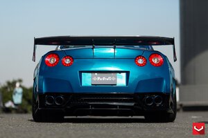 do-luck-rear-wing-carbon-gtr-dsg-performance.jpg