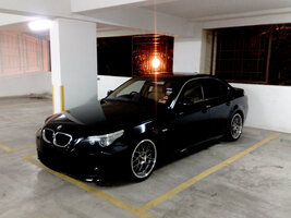 BMW-5.jpg