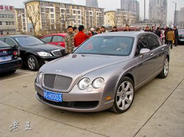 bentley_continental_1.jpg