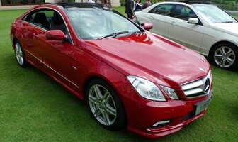 mercedes-benz-e-class-37.JPG