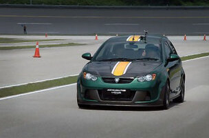 Satria-Neo-R3-Lotus-Racing-Edition-53-600x398.jpg