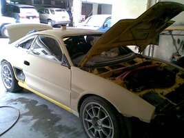 MR2naked3.JPG