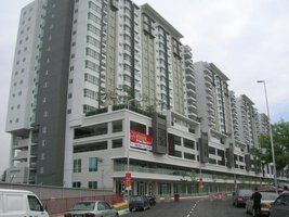 1317619642_260226371_1-Pictures-of--First-Residence-kepong.jpg