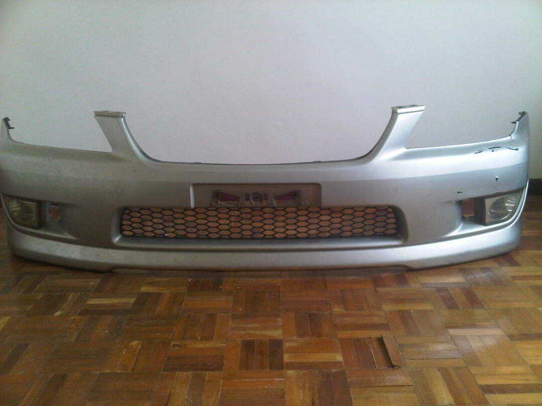 toyota altezza front bumper #3