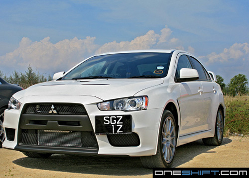 Singaporeans at Oneshiftcom spotted an Evo X that floated onto their shores
