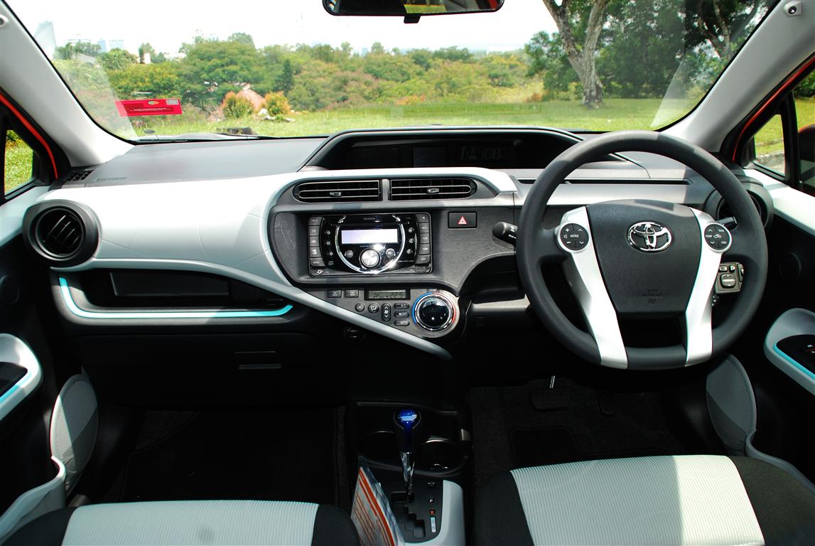 Review Toyota Prius C Rm97 000 Otr Ins