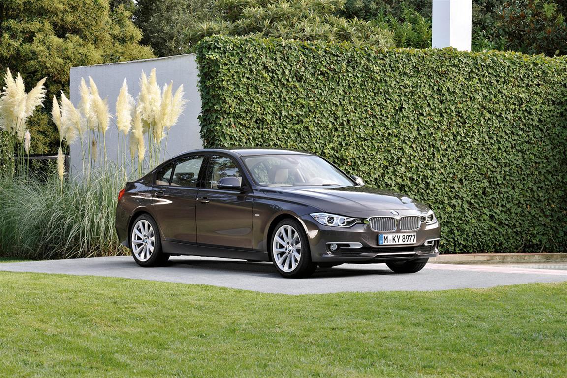 Bmw 320i sale malaysia #2