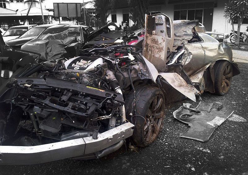 Nissan gtr crash kuantan #2