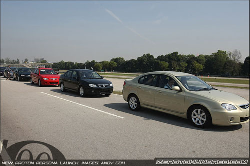 proton_persona_sedan%20(26).jpg