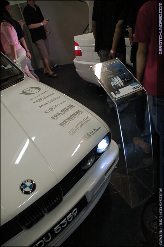 tom_e30_aura.jpg