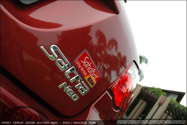 satria_neo_drive_rear1.jpg