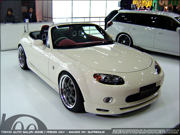 tokyoautosalonpart1%20(5)b.jpg