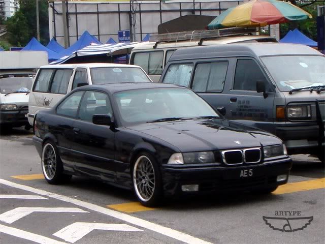 AE5-BMW320i.jpg