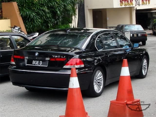 BGE3-BMW730Li.jpg