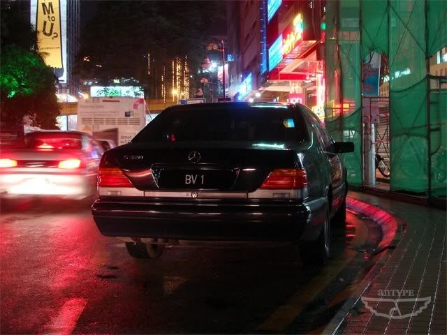 BV1-MercedesS320.jpg