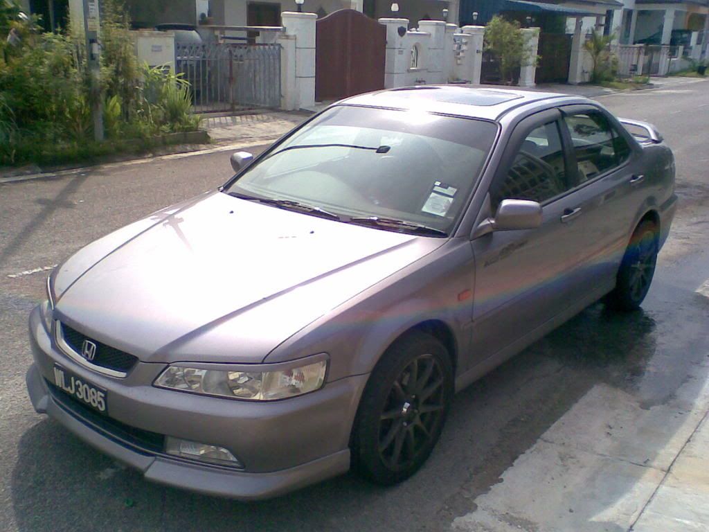 Car1.jpg