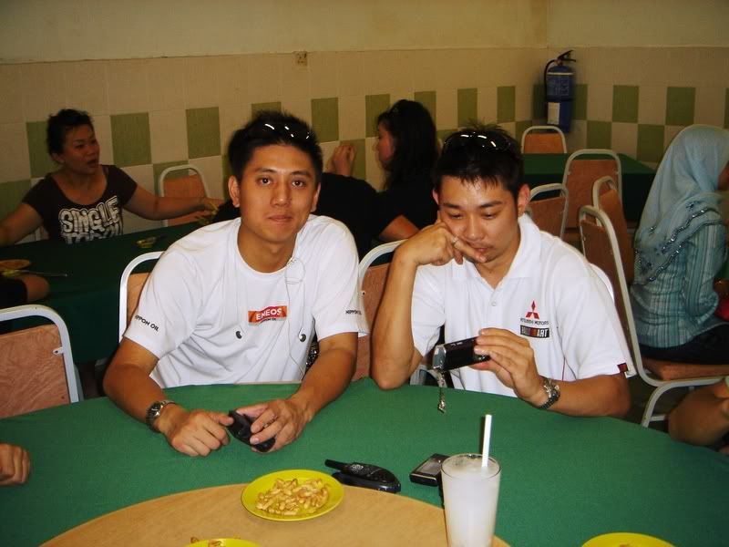 Photo Sharing and Video Hosting at Photobucket