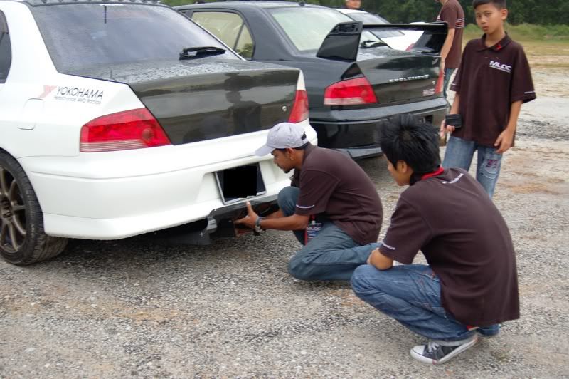 Photo Sharing and Video Hosting at Photobucket