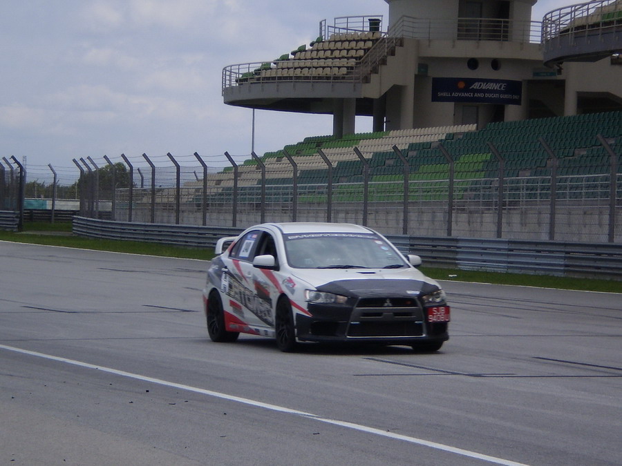 evo0052_resize.jpg