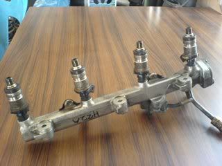 H22Afuelrail.jpg
