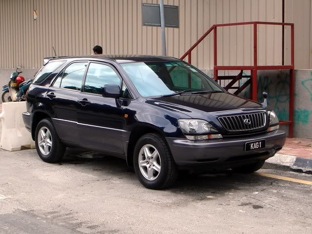 KAG1-LexusRX300.jpg