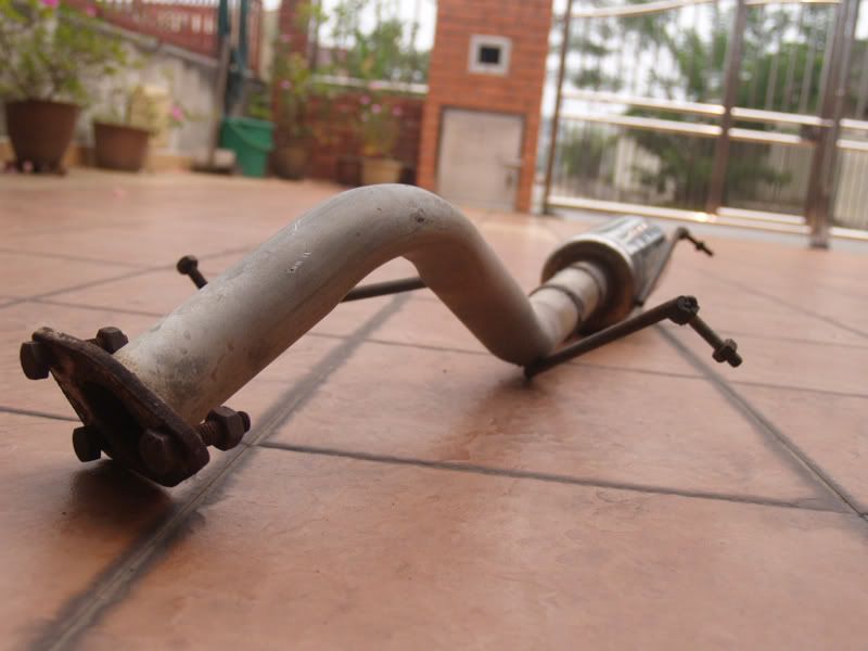 muffler5.jpg