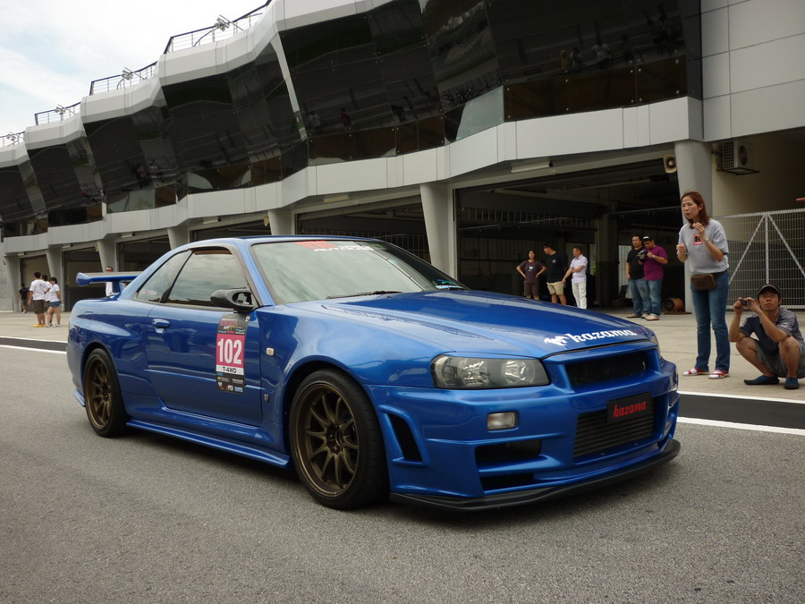 skyline044_resize.jpg