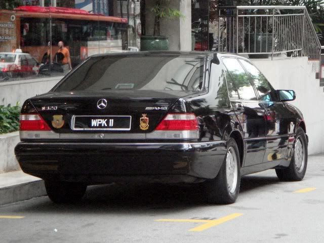 WPK11-MercedesS320-1.jpg
