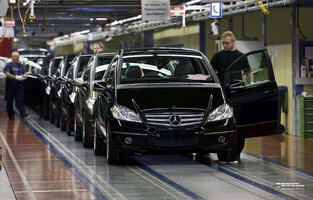 Daimler Production Facility - 01.jpg