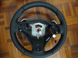 E9X M Sport Steering (1).jpg