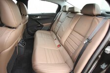 2011_peugeot_508_gt_road_test_review_06-4e1fbef59b2a4-m-930x584.jpg