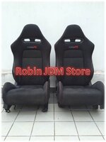 FD2R Front seat black.jpg