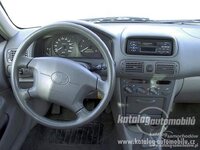 1326506360-toyota-corolla-viii-combi-16-vvt-i-43481.jpg