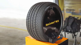 21continentalmc6 tyre.jpg