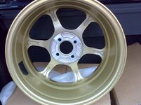 advan_new_gold_2.JPG
