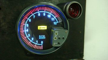 jasma 5 in rpm with shift light model 9985.jpg
