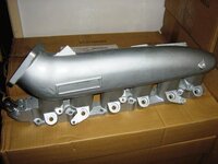 RB20 and 25 intake manifold 002.jpg