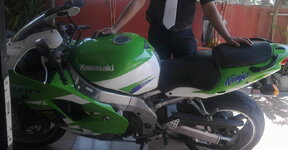 my zx9r-001.jpg