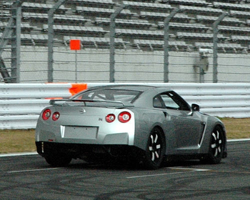 gtr-v-spec-2.jpg