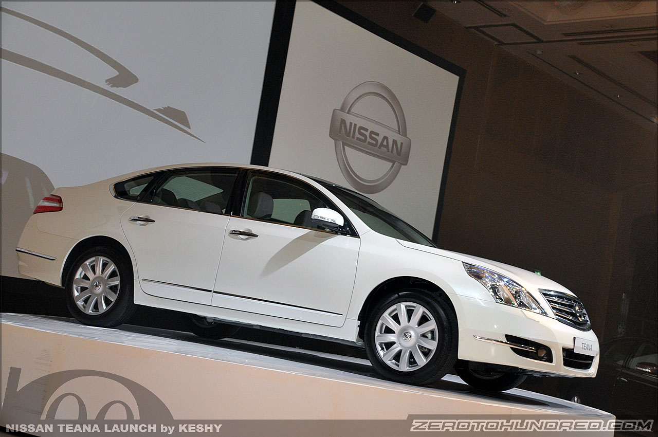 Nissan-Teana-8-600x398.jpg