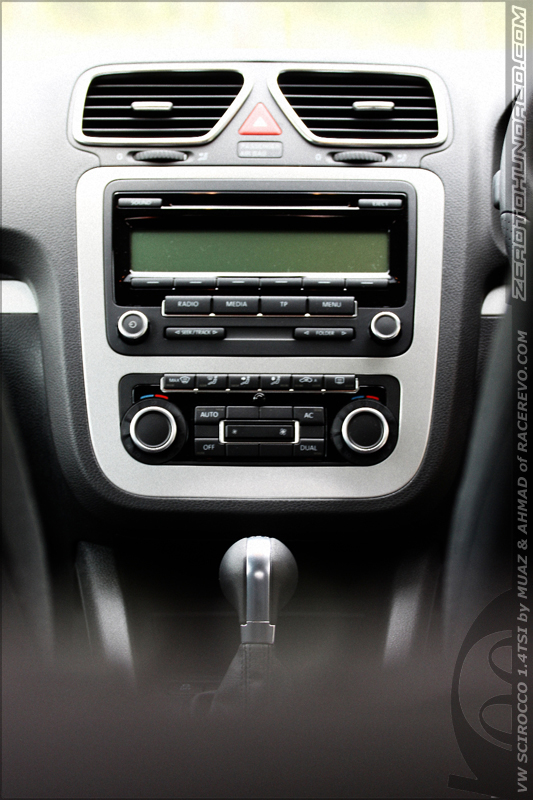 Volkswagen-Scirocco-1.4TSI-11.jpg