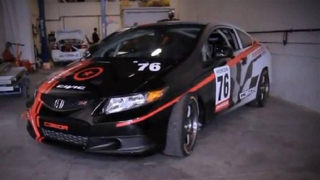 Honda-Civic-Si-2012-by-Team-Compass-360-Racing-600x337.jpg