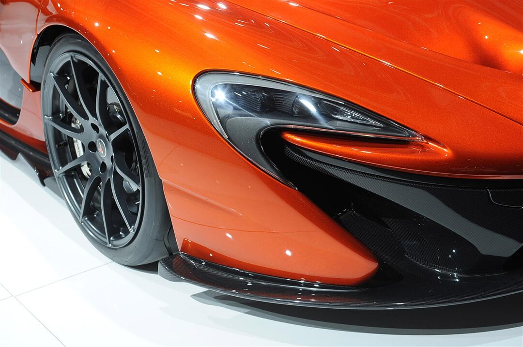 MCLAREN фары