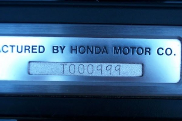 Honda-NSX-Ayrton-Senna-6[3]