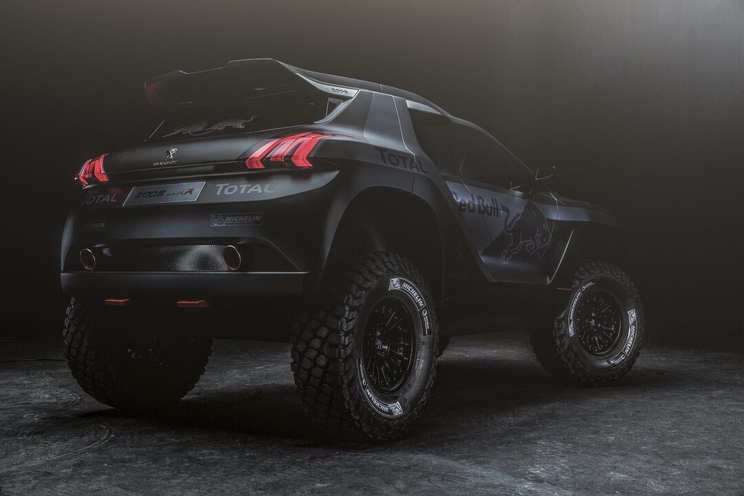 Peugeot-2008-DKR-4[7]