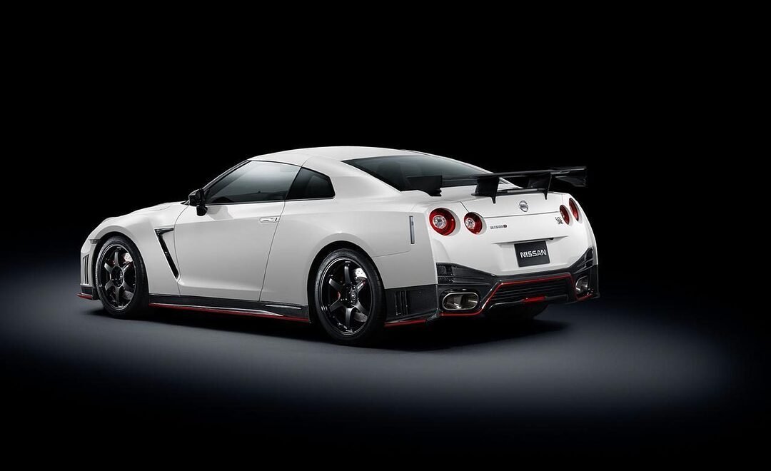 Nissan-GT-R-Nismo-2